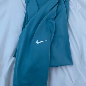 NIKE blue leggings 28’